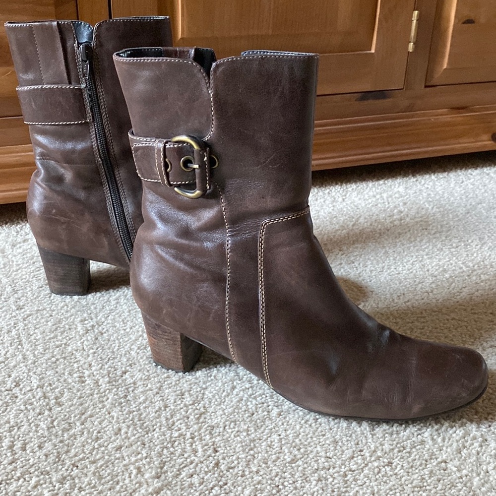 Brown ECCO boots - size 42 (US 11)